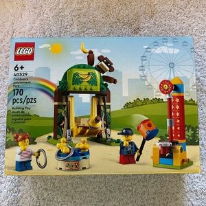 Brand NEW Lego set 40528